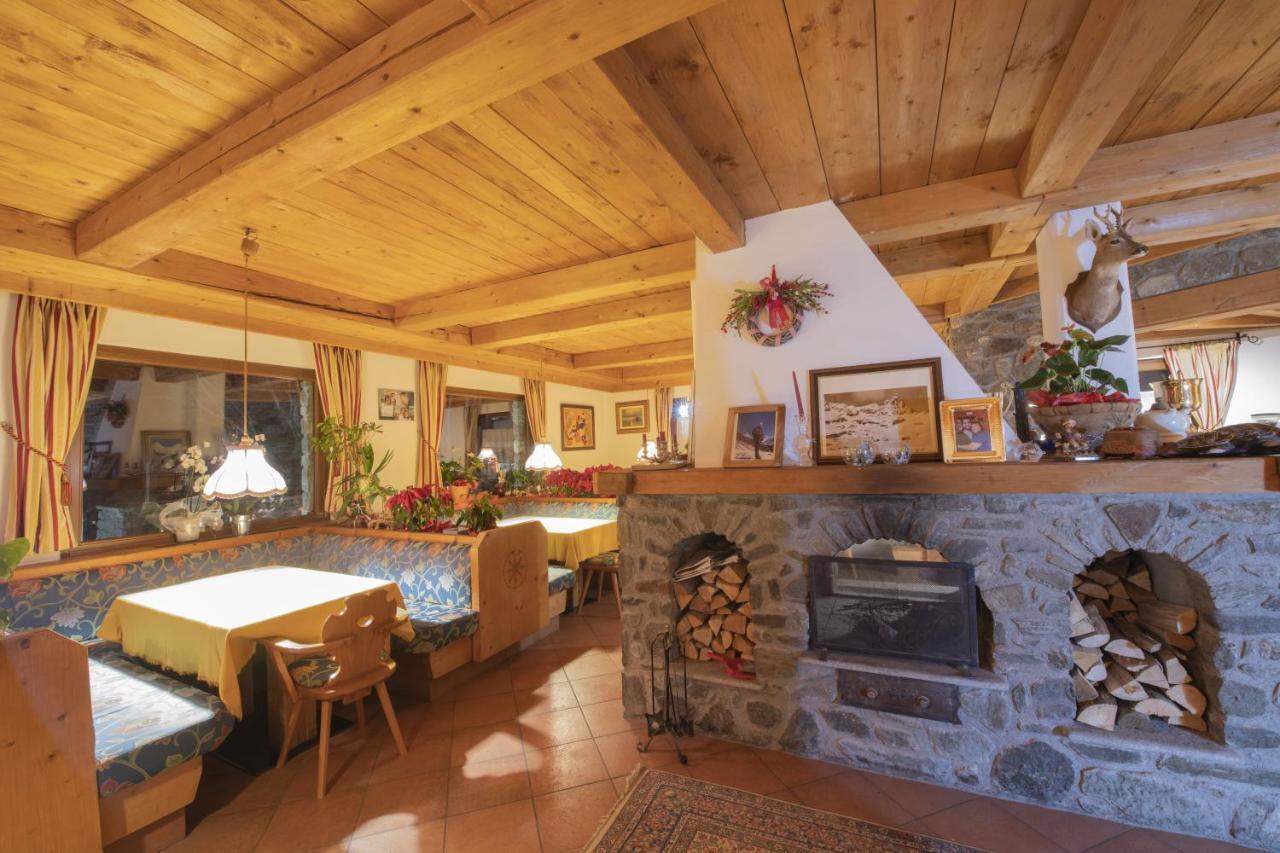 Hotel Rascard Valtournenche Exterior photo